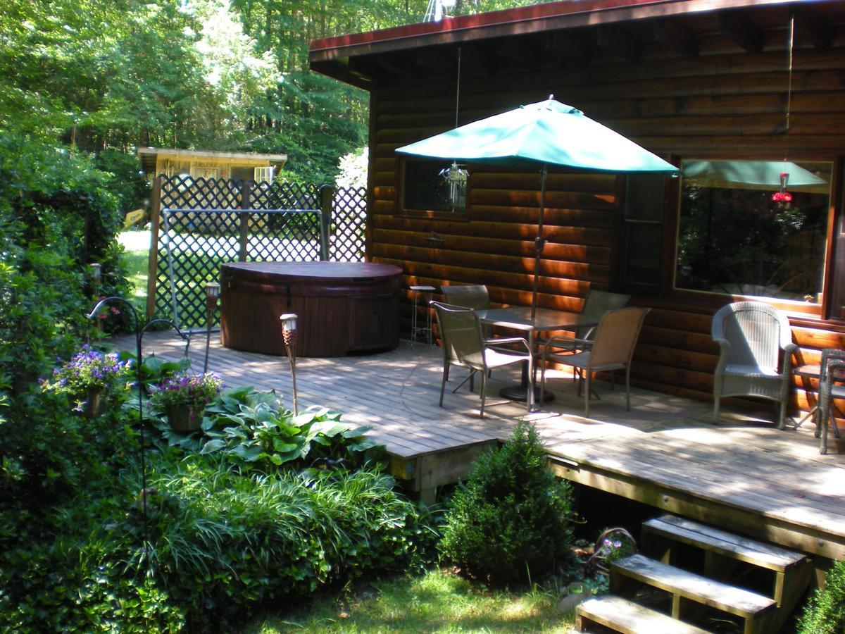 Buffalo Creek Bed And Breakfast Robbinsville Exterior photo