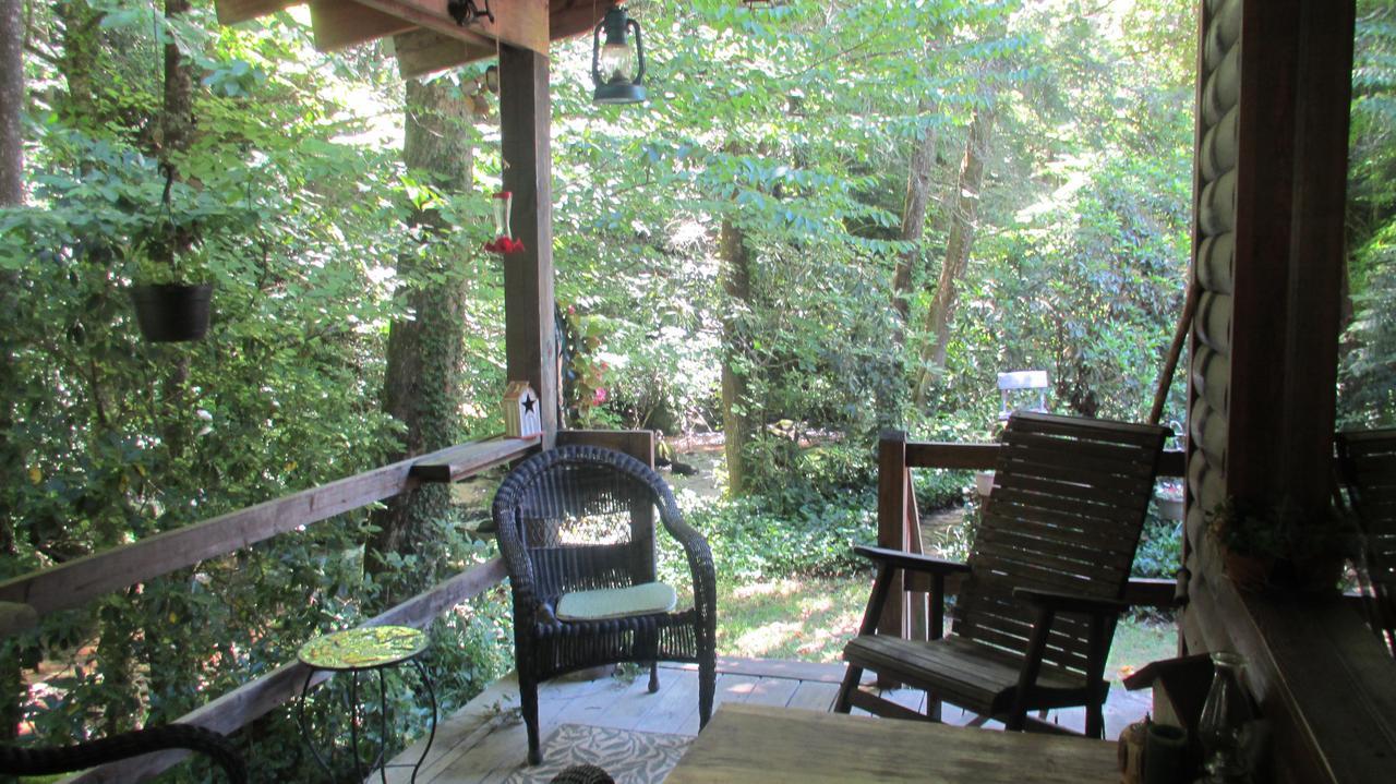 Buffalo Creek Bed And Breakfast Robbinsville Exterior photo